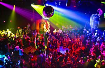 ComBat Club - Foto 1