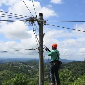 mutirões para retirada de cabos