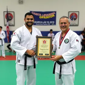 Jaraguá do Sul é destaque em premiação da Federação Catarinense de Taekwondo