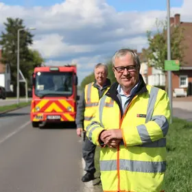 Prefeito Jair Franzner autoriza pavimentação na Vendelin Schmidt